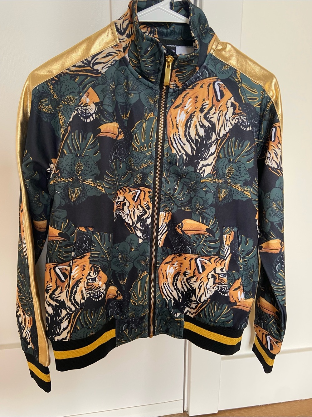 Victorious Tiger Bomber Track Jacket Black Gold Green Size Men’s Small
